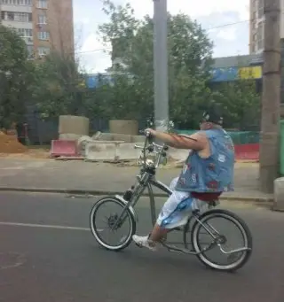 Велобайкер