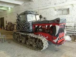 Трактор - дракон