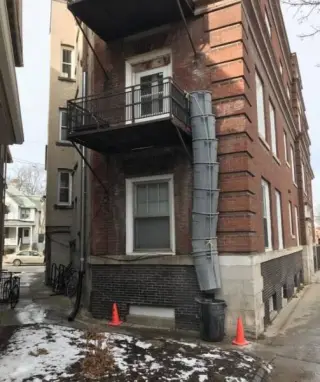 Сміттєпровід саморобний