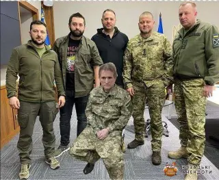 Меми на Медвечука