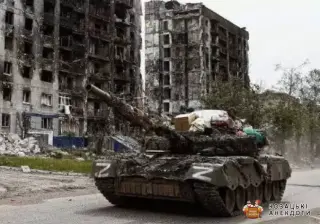 Орки грабують Маріуполь